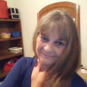 Meet your Posher, Debra